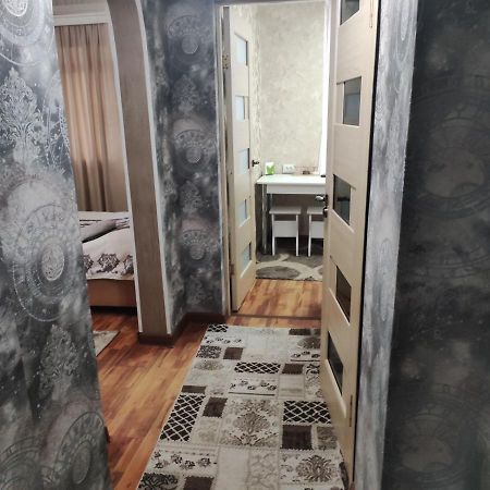 Комфортная Квартира Для 2Х Персон Apartment Bișkek Exterior foto