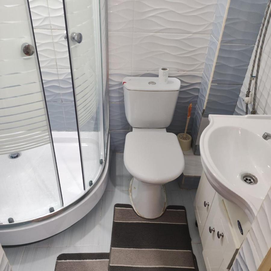 Комфортная Квартира Для 2Х Персон Apartment Bișkek Exterior foto